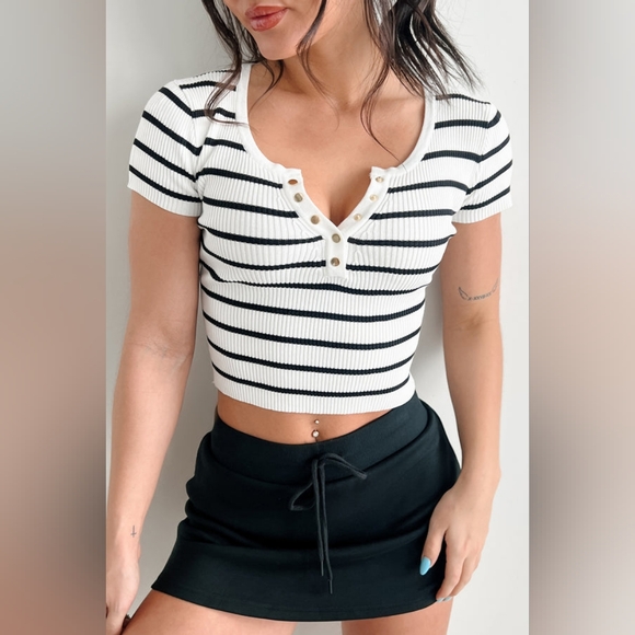 Striped Black and White Ribbed Henley Tee - Picture 1 of 3